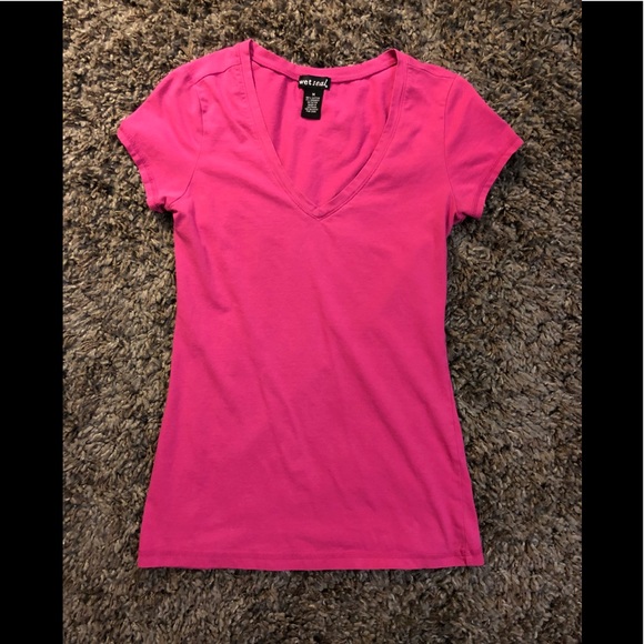 Wet Seal Tee - Picture 1 of 5